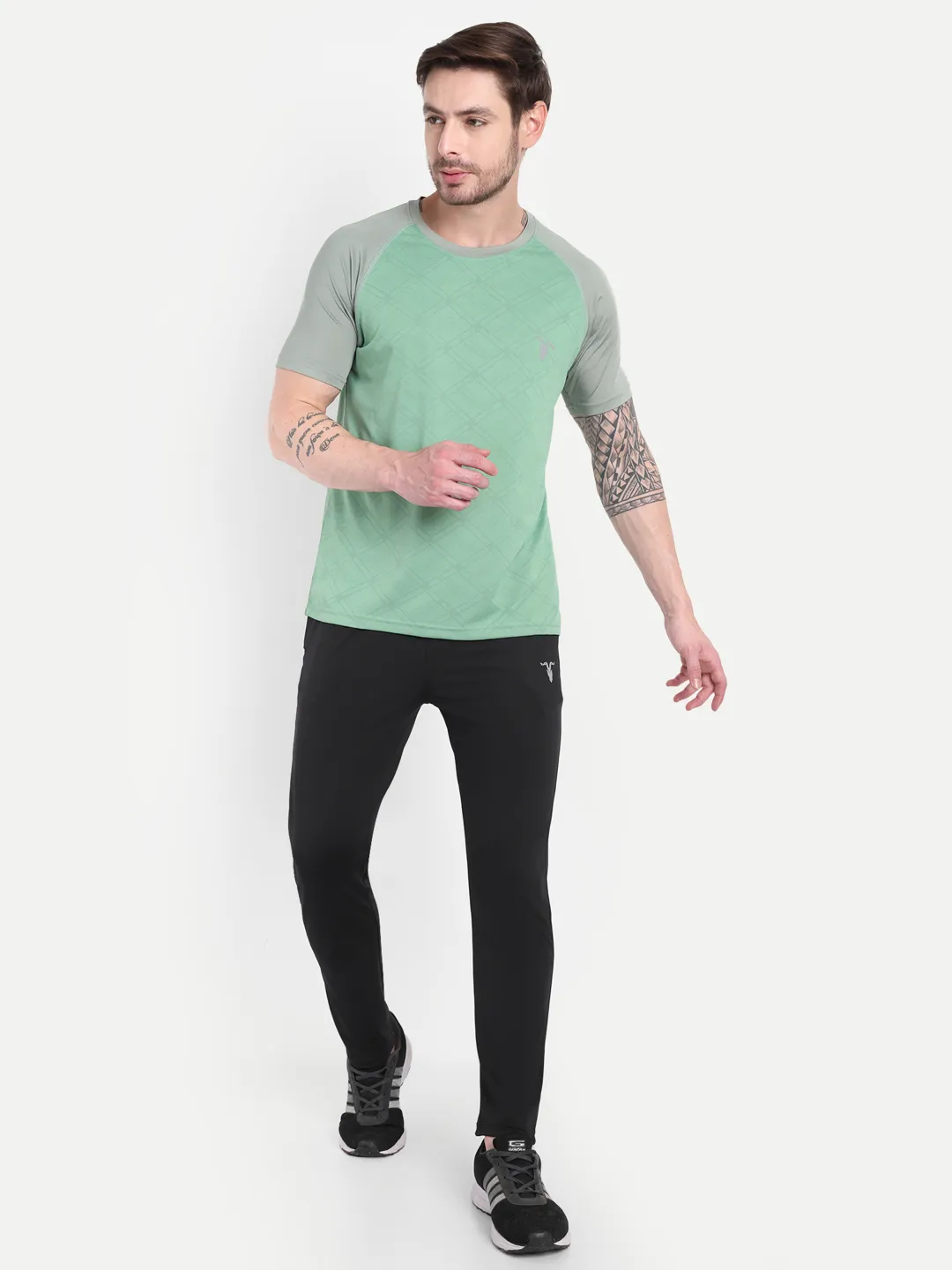ecomm male shoot